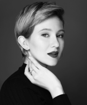 Яна Гладких (AMORE MORE)